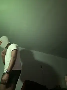 دردشة MIGHTYDEMONXXX الجنسية المباشرة