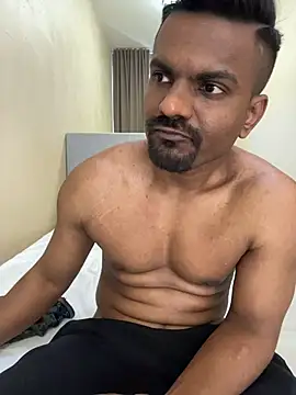 bhagihero élő XXX-chatje