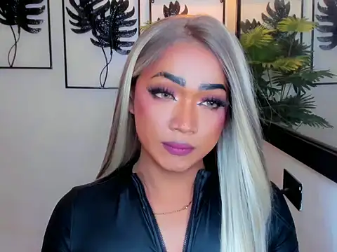 Holy_Flaire Pertunjukan Webcam