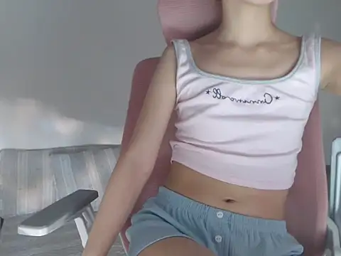 veelittle's Live XXX Chat