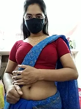 Puja-Rane élő XXX-chatje