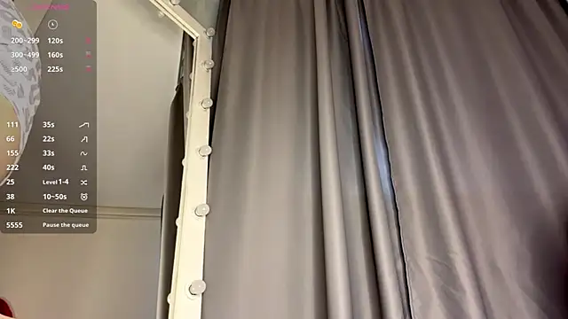 _ViviV_'s Live XXX Chat