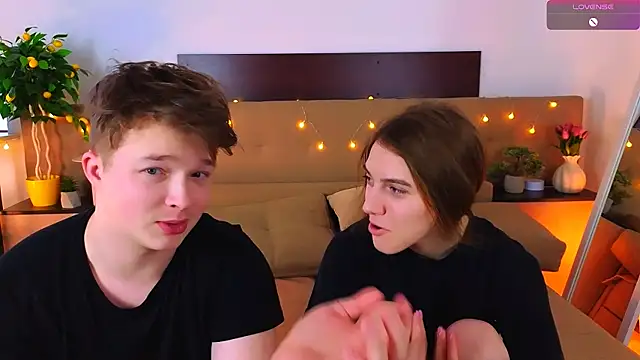 _Olli__Stiw_ – Naživo XXX chat