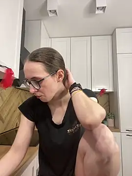 MartiniiSelenna's Live XXX Chat