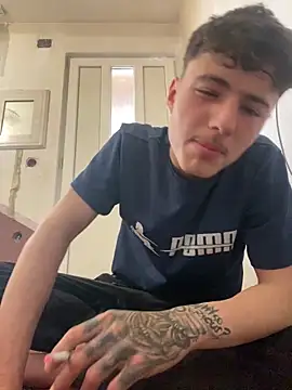 denysio69 网络视讯表演