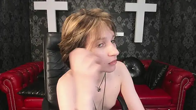 AdonBev Show in webcam