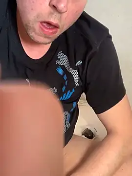 Chat +18 de lecksklavehard ao vivo