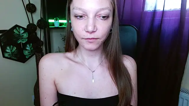 EmillyPlay Live XXX-Chat