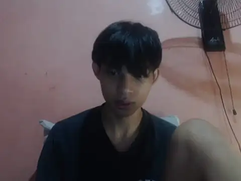 Kyoshi_19's Live XXX Chat