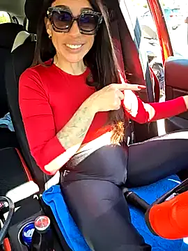 sexy7883 Adlı Modelin Canlı XXX Sohbeti