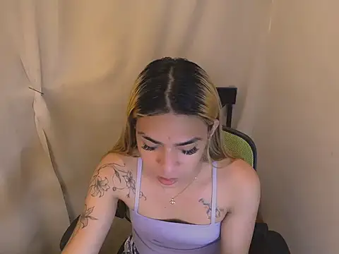 velvetviper06 即時 XXX 聊天