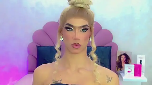 briana_sex32 Adlı Modelin Web Kamerası Şovu