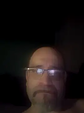 Curious9884 在線直播表演