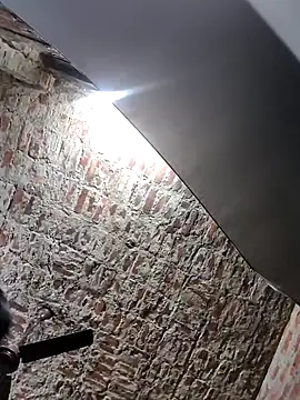 OthersWife4U webcam show