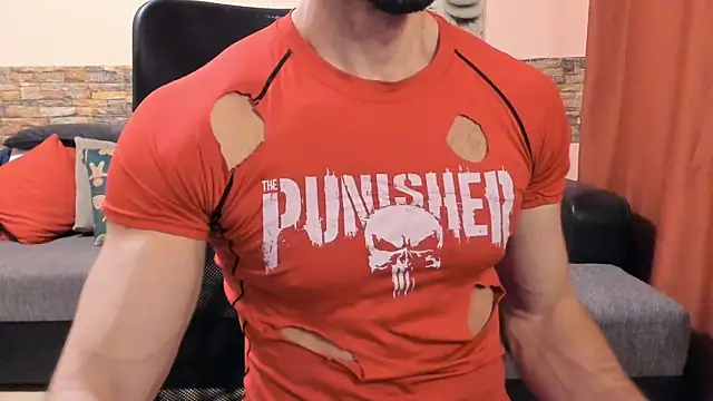 HotHunkTrainer Chat XXX in diretta