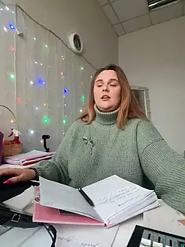 Juicy_PeachLux's Live XXX Chat