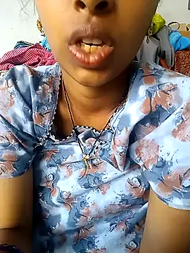 teluguvarsha's Live XXX Chat