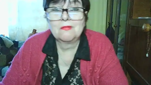 Онлайн чат XXX VeronicaGold511