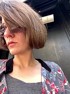 Show modela Kamorana na web-kameri