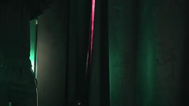 Онлайн чат XXX AlphaMasterXxx