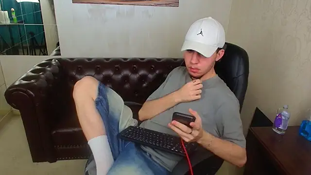 KrewVaughn 웹캠 쇼