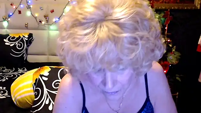 HappyWomanOn – Live XXX-chat