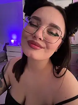 MoziRixis Live XXX Chat