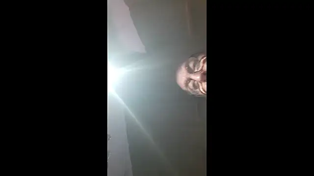 Nacktpenis Webcam-Show