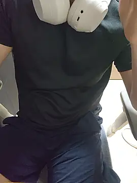 GGoongdi 现场XXX聊天