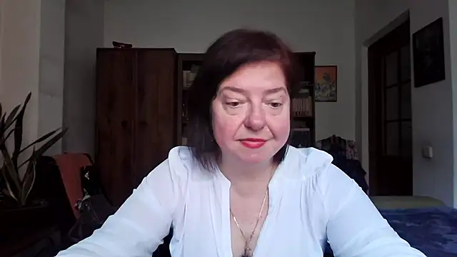 Violet_Pulse Adlı Modelin Canlı XXX Sohbeti