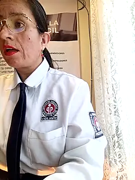 Valentina--1 Adlı Modelin Canlı XXX Sohbeti