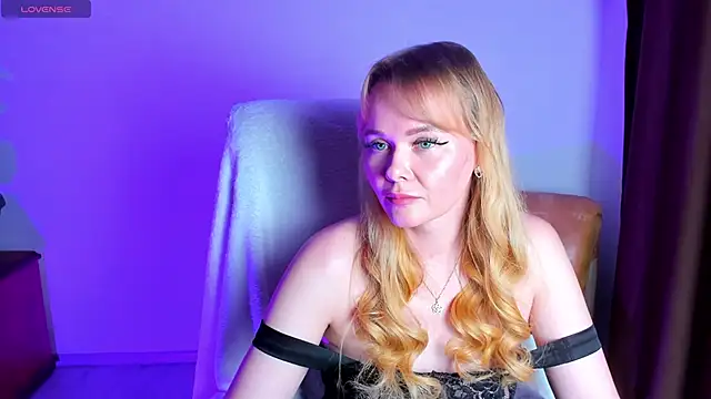 แชท XXX สดของ Kirasweetlove