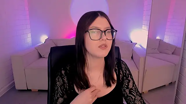 JennyGibson Adlı Modelin Canlı XXX Sohbeti