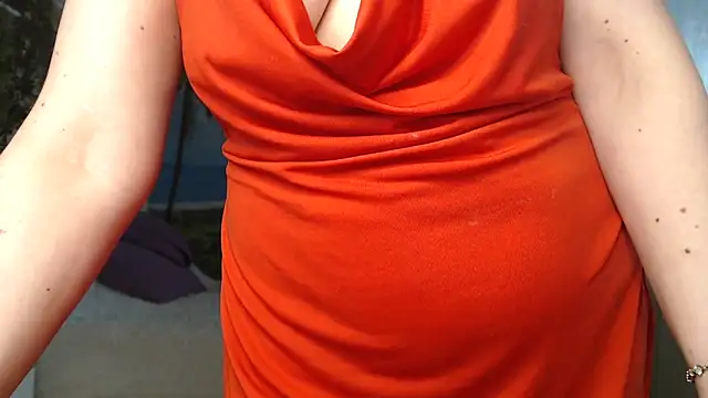 แชท XXX สดของ soaring_love