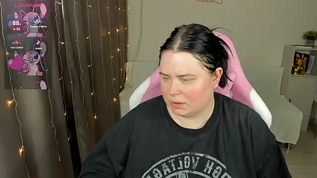 Akemi_BBWのウェブカメラショー