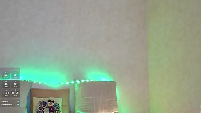 Онлайн чат XXX Roseaa