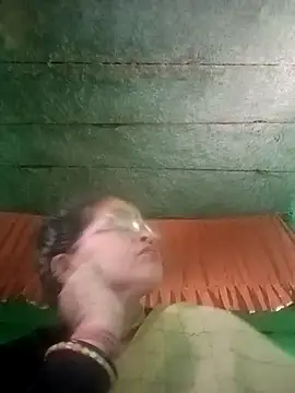 Manavi_x Live XXX Chat