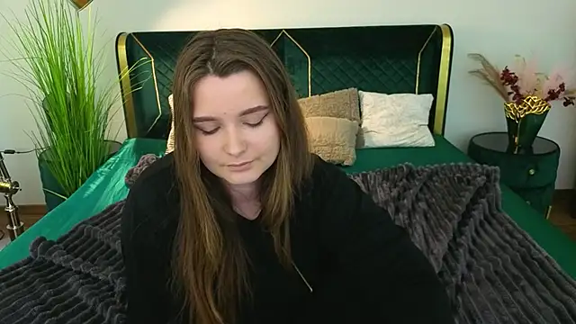 Chat +18 de MagicPeachh_ ao vivo