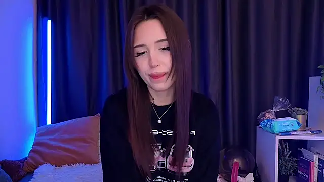 BlackEyesGirl Live XXX-chat