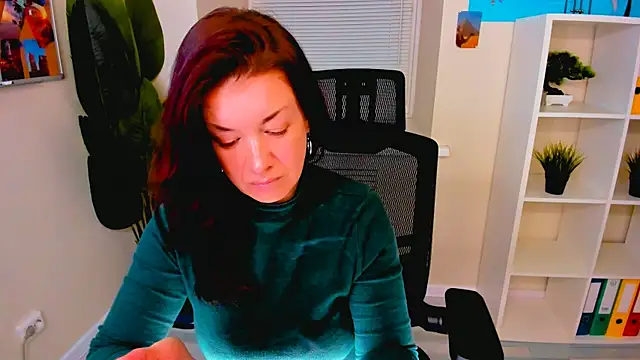 Chat +18 de AnaMills ao vivo