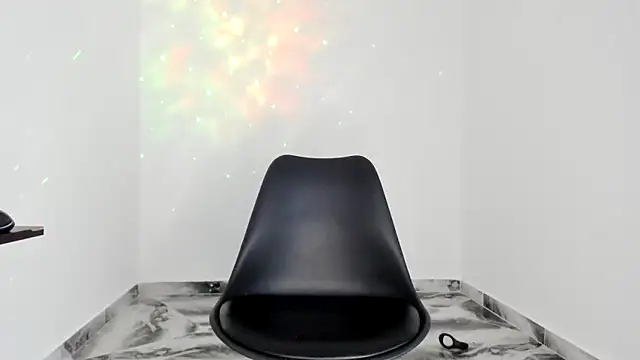 แชท XXX สดของ mikee_scooth