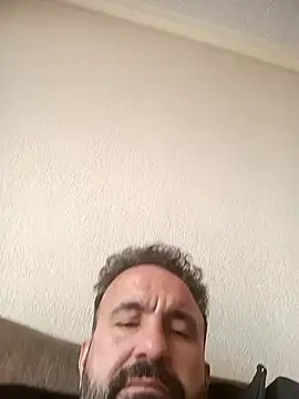 Chat XXX en directo de arda096