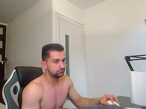 แชท XXX สดของ BryceReign