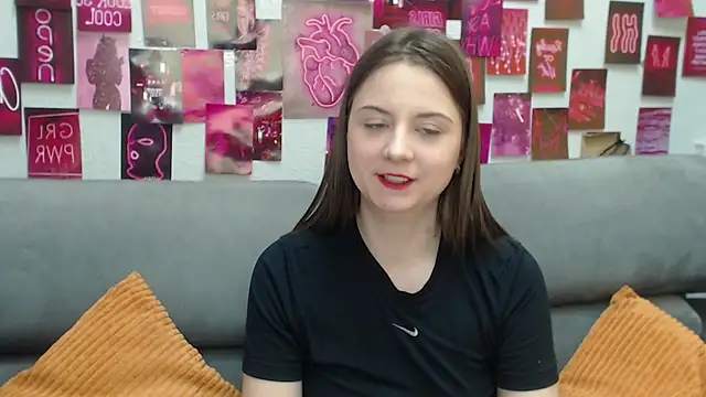 MilanaRoza Chat XXX in diretta