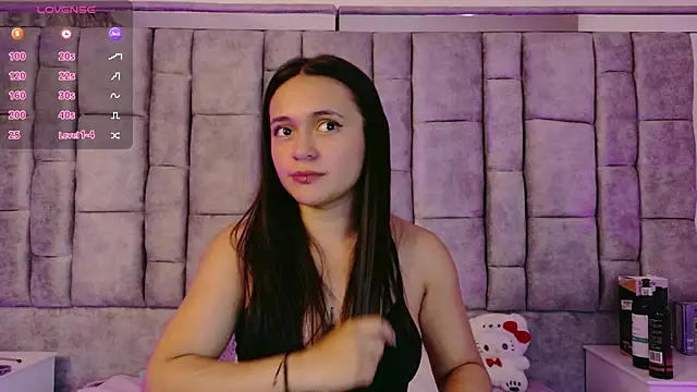 Chat +18 de Ayla_Han ao vivo