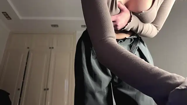 HannaOreo Chat XXX in diretta