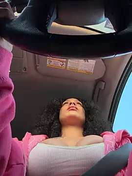 FerrariFrench Live XXX-chat