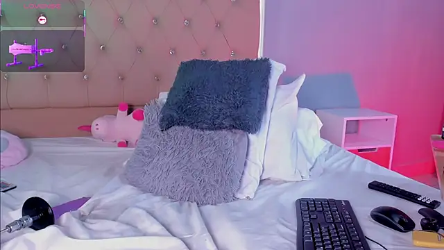 Chatroom XXX en direct de CandyRose__