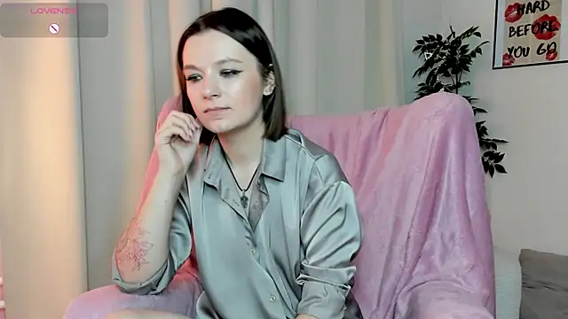 kirarogersss Chat XXX in diretta