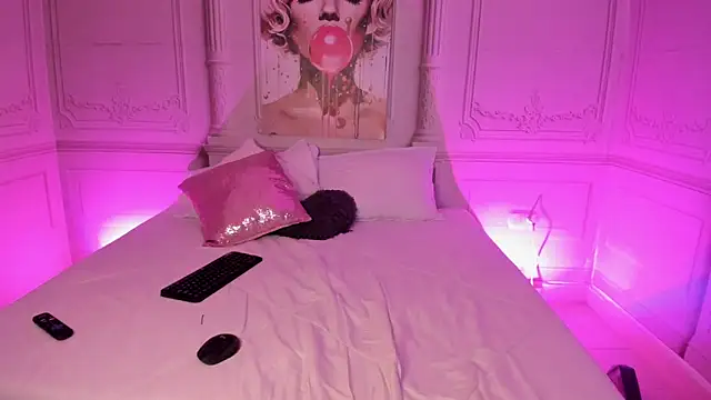 Show modela foxi_cameron na web-kameri